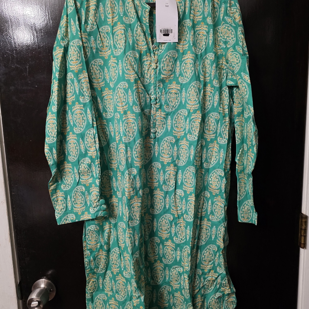 Green and Cream Women's Kurta
